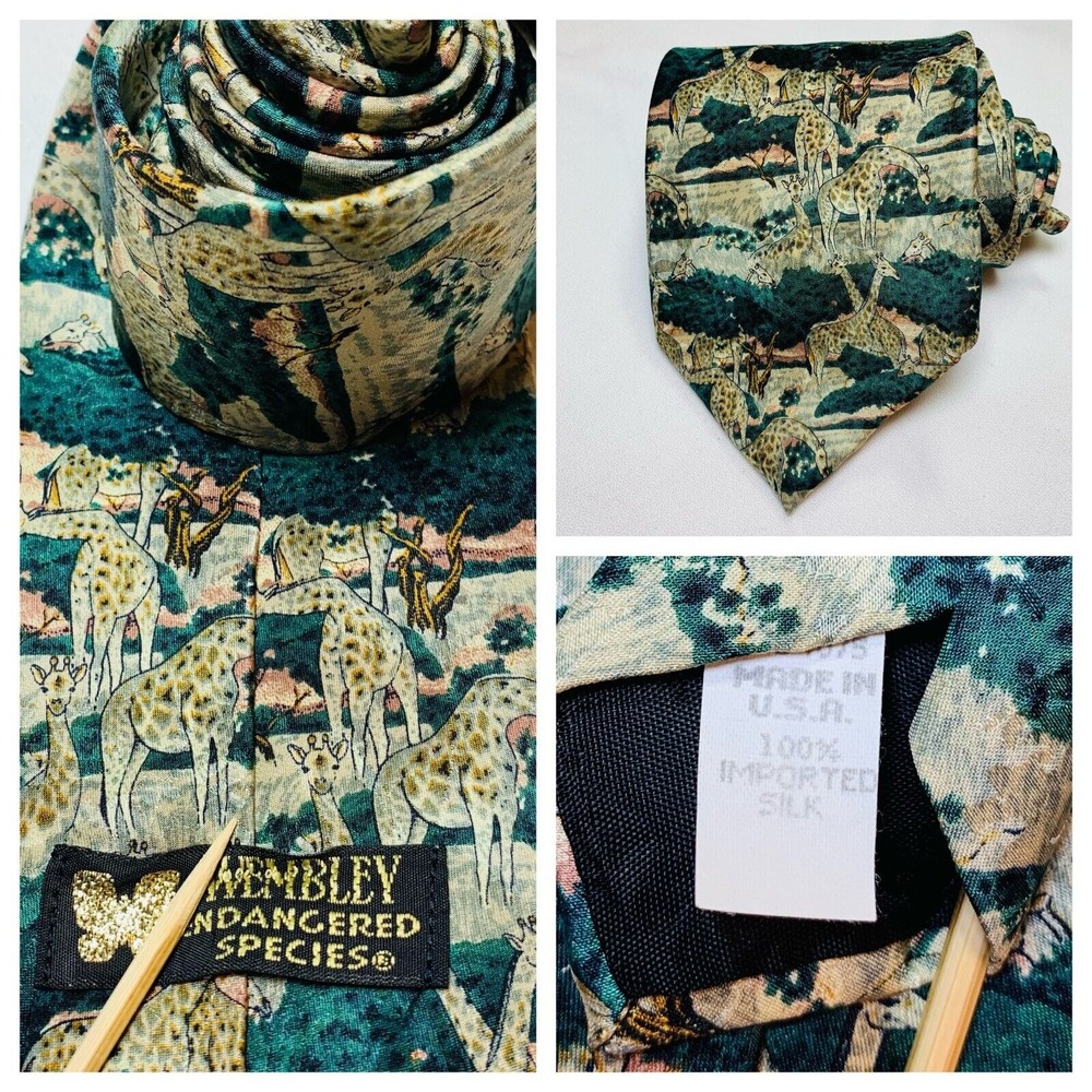 Wembley Endangered Species Giraffe Tie Mens Silk Necktie‎ Preppy Prepcore School